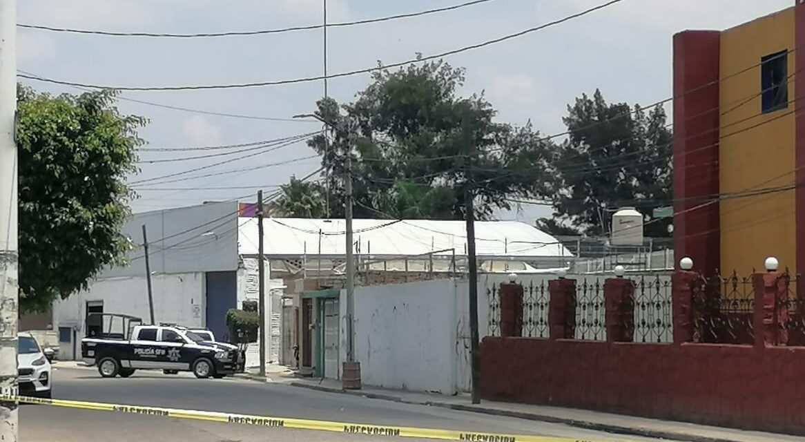 Infracción de tránsito termina en disparos, un lesionado y un detenido