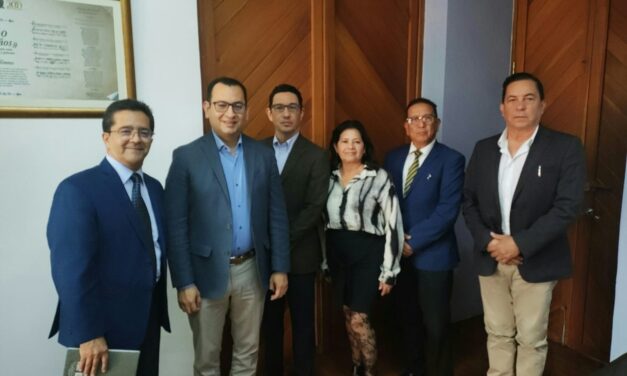 Autoridades y periodistas acuerdan respeto y colaboración