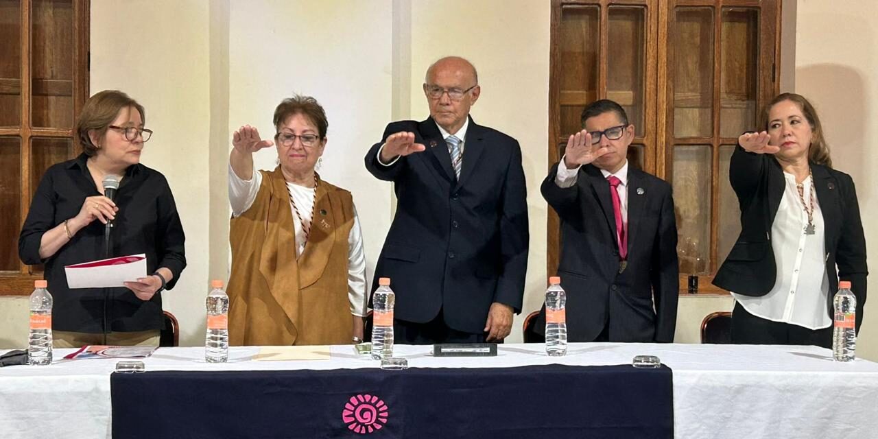 Seminario de Cultura Mexicana tiene nueva mesa directiva