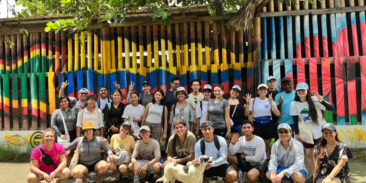Rumbo a Colombia juventudes guanajuatenses