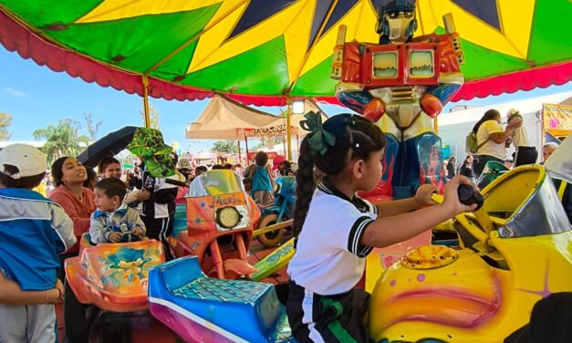 Disfrutan de la Feria de San Francisco del Rincón
