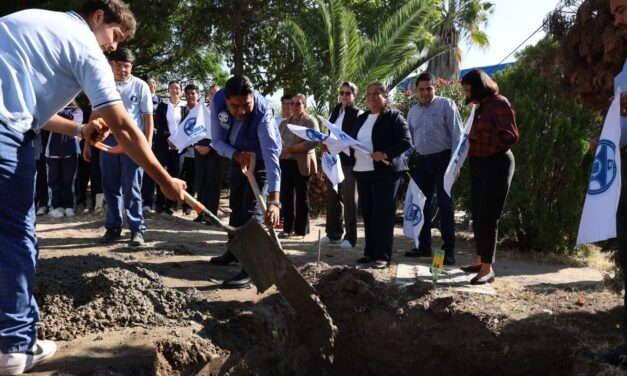 Mejores espacios para comunidad CECyTE en Purísima