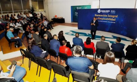 Llevan a cabo Foro de Formación Integral