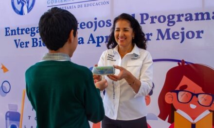 Más de 12 mil estudiantes reciben lentes en Guanajuato