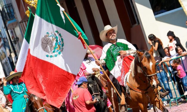 Desfilan en San Francisco del Rincón
