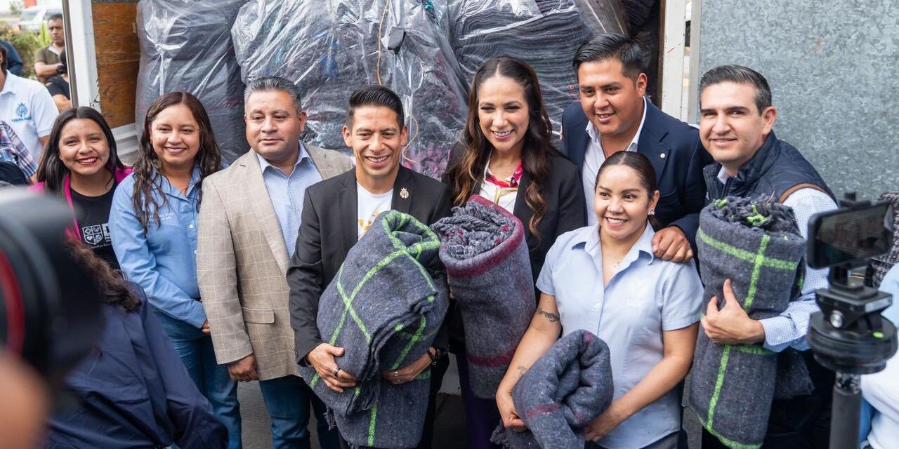 DIF Estatal entrega cobijas en 46 municipios de Guanajuato