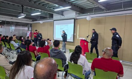 Escuadrón Antiextorsión capacita a sector turístico y empresarial