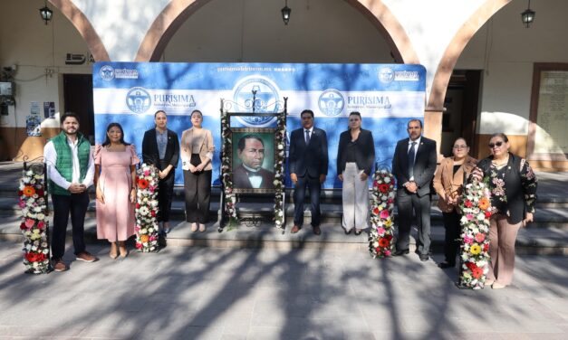 Conmemoran en Purísima Natalicio de Benito Juárez