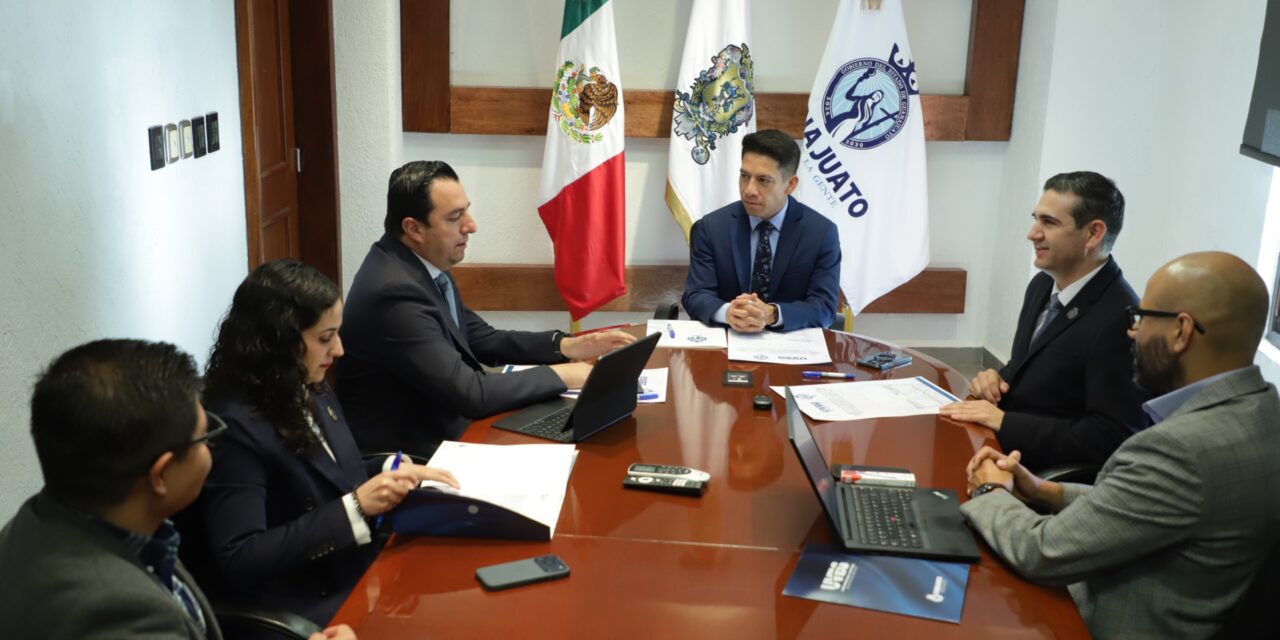 UVEG y DIF Guanajuato fortalecen capacidades con firma de convenio