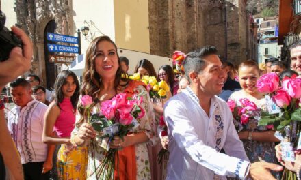 Celebran en Guanajuato el tradicional Día de las Flores