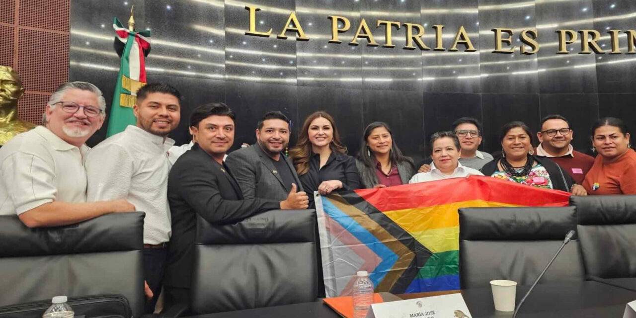 Entregan Manifiesto LGBTTTIQANB + al Congreso de la Unión