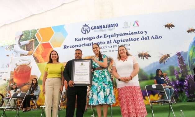 Reconoce Gobernadora labor apícola en Guanajuato