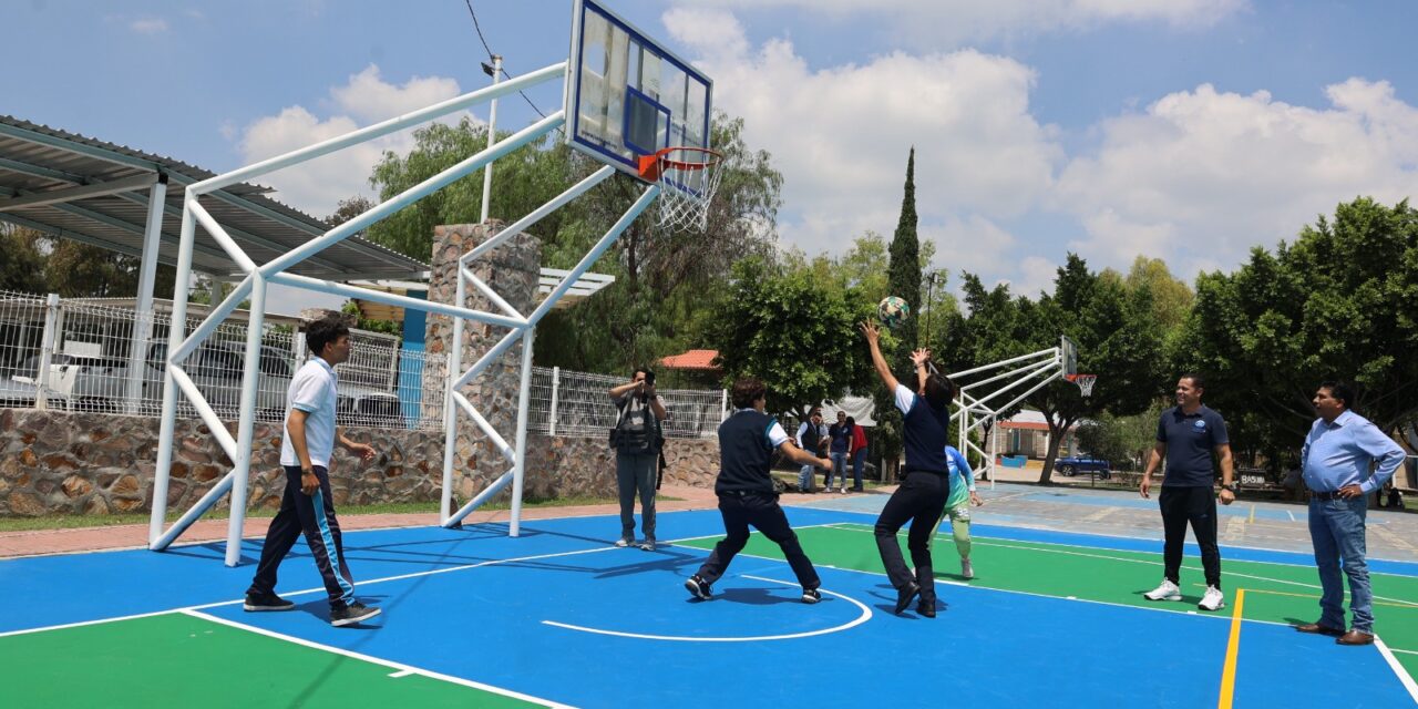 Mejoran espacios deportivos en Purísima del Rincón
