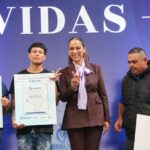Entregan 1 mil 025 Constancias y Certificados INAEBA