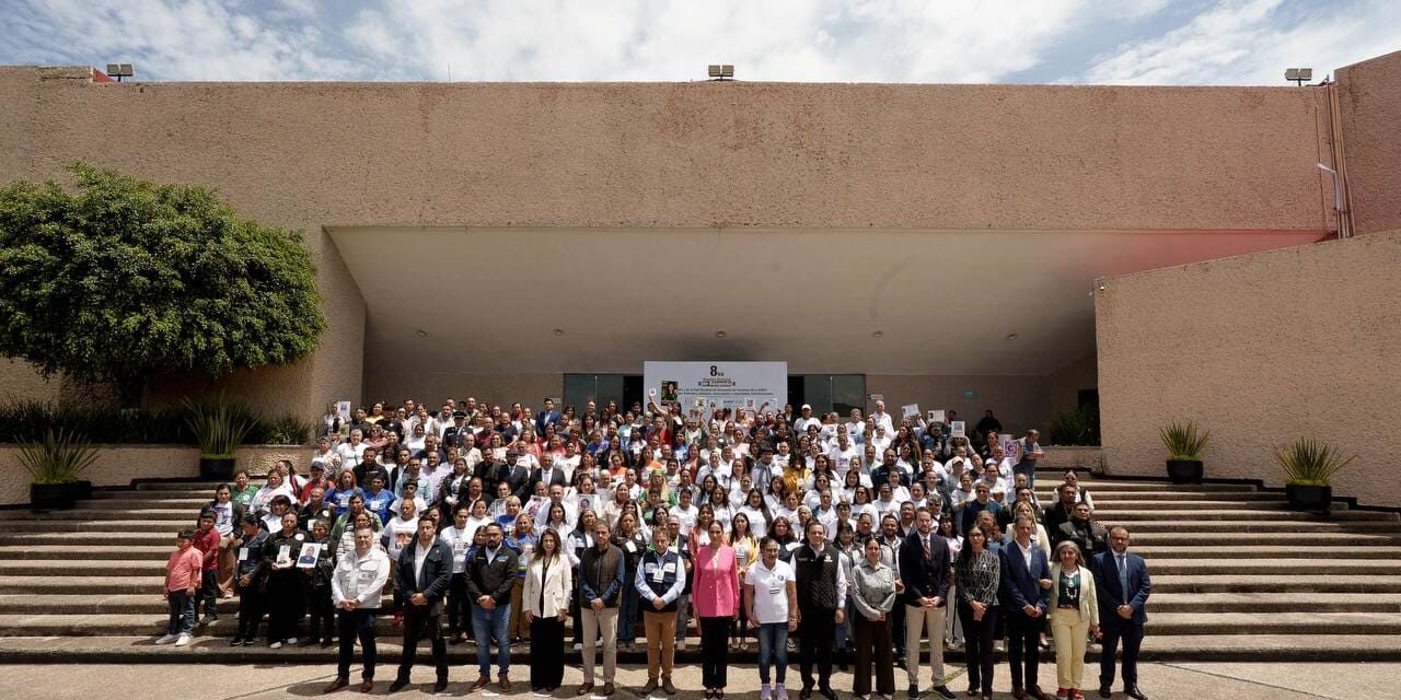 Gobernadora refrenda compromiso con las familias buscadoras