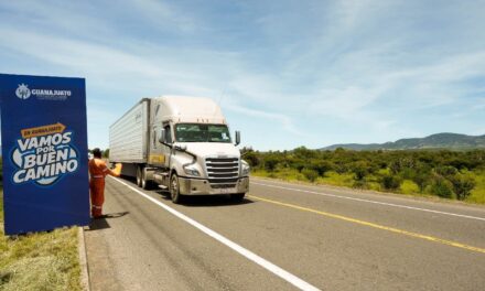 Gobernadora presenta programa de conservación de carreteras 2026
