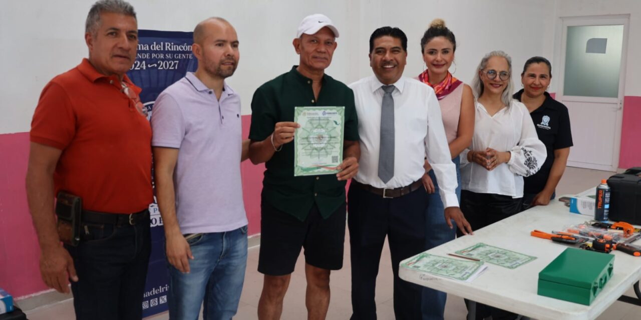 Fomentan autoempleo en Purísima del Rincón