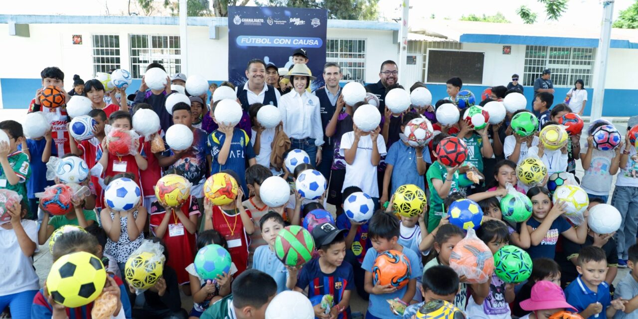 Más de 6 mil balones para el deporte de las infancias y jóvenes de Guanajuato
