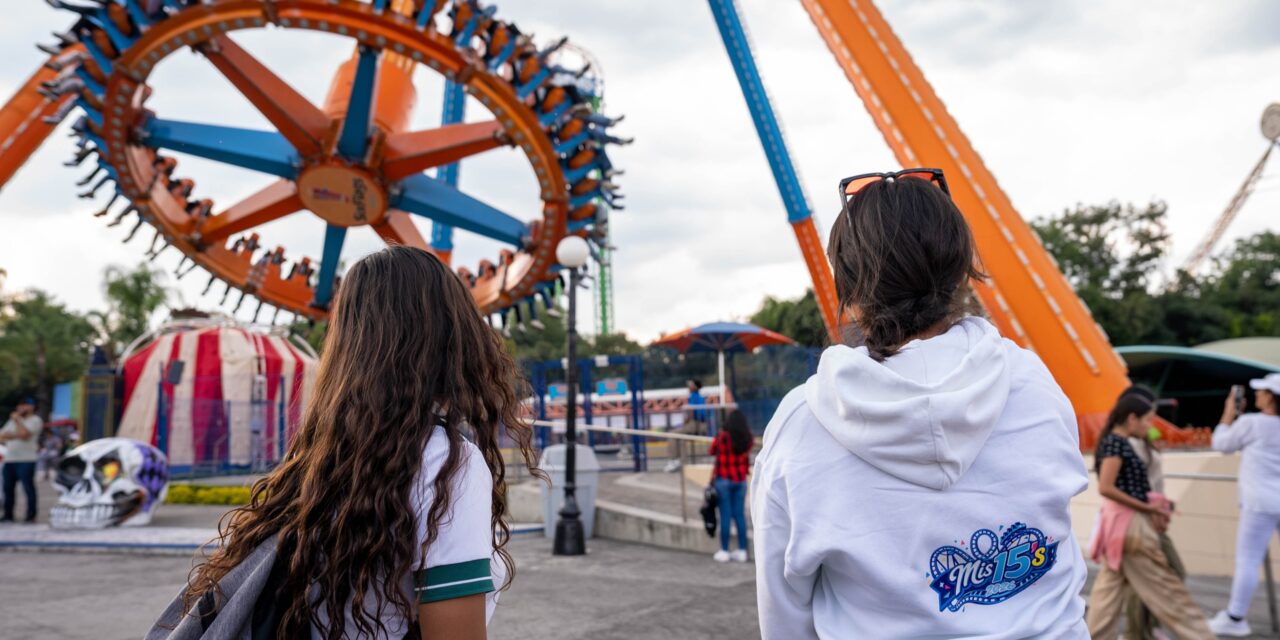 Celebran Quinceañeras de Guanajuato en Six Flags